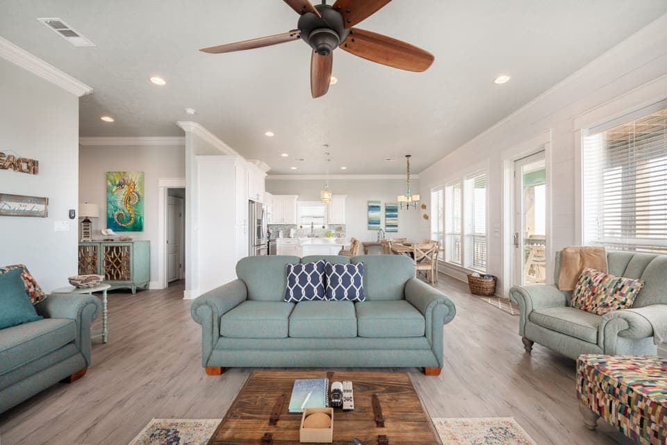 Stay Connected with High-Speed Internet Throughout the Home