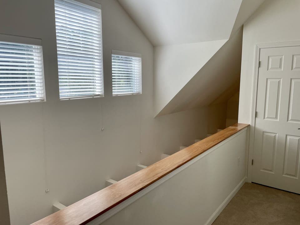 Upper loft between the bedrooms