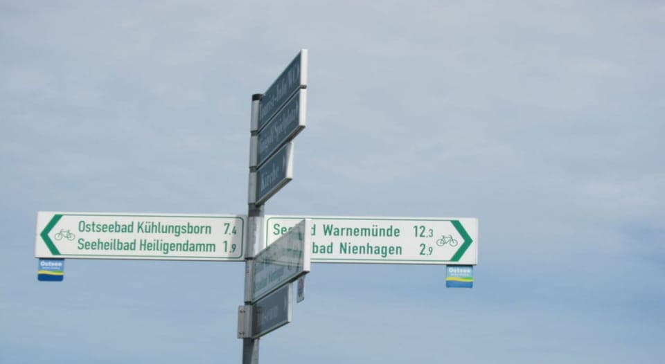 Surroundings [summer] (1-5 km)