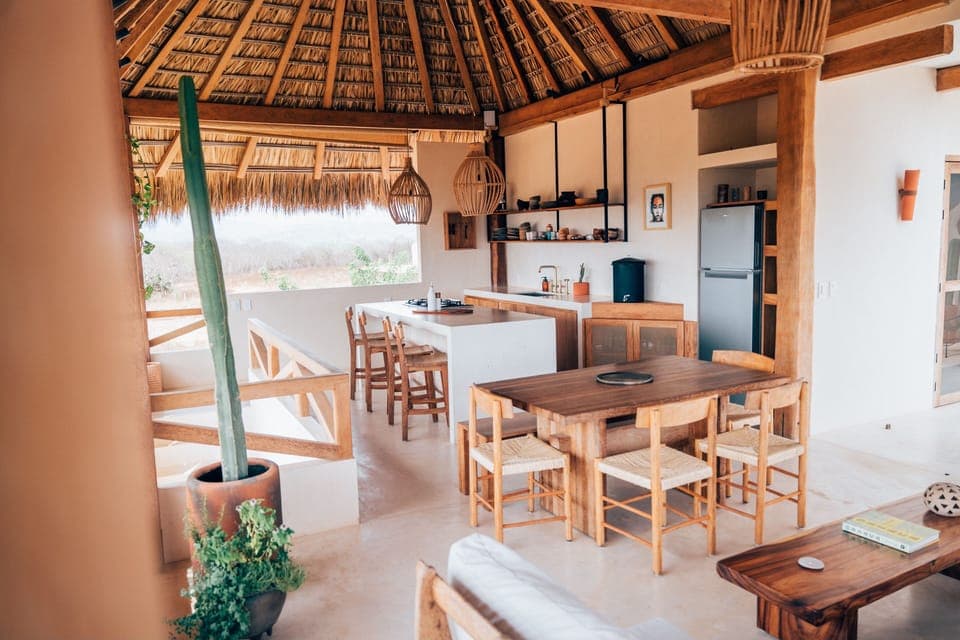 32c31ae3-2eaf-4fbf-a15b-1f08d450871f