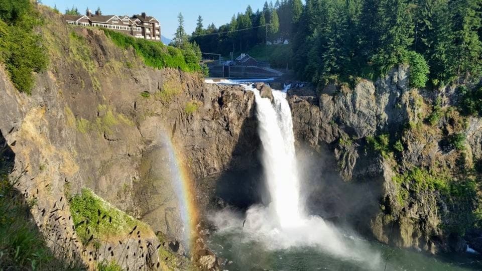 Snoqualmie Falls:10 minutes drive