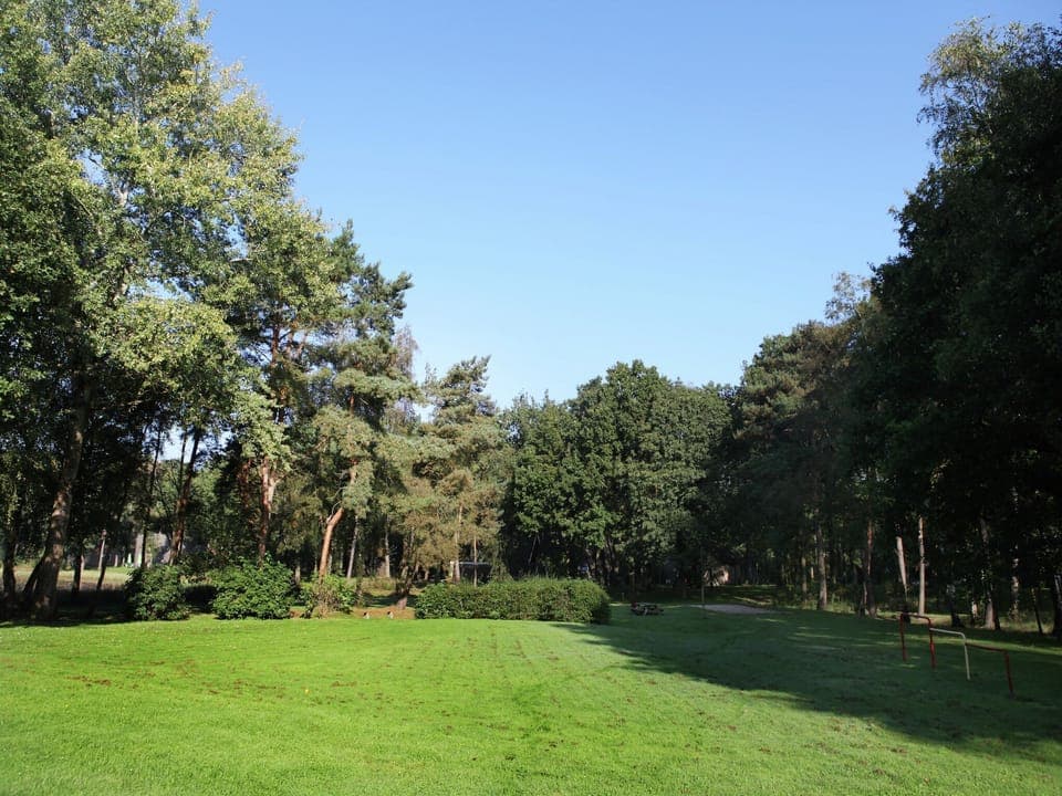 Immediate Surroundings [summer] (<1 km)