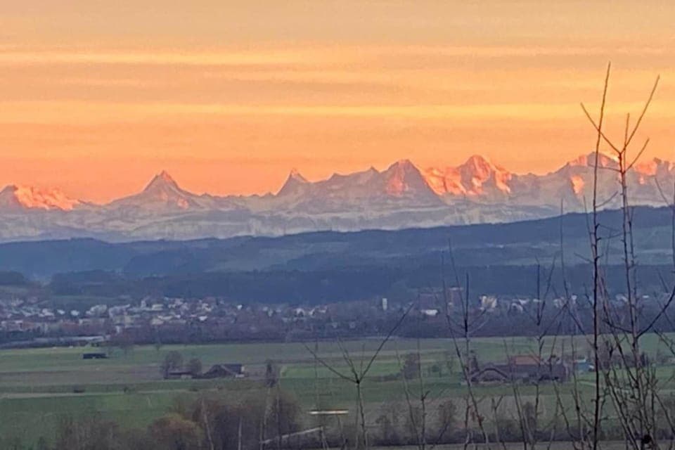 Region [summer] (>5 km)