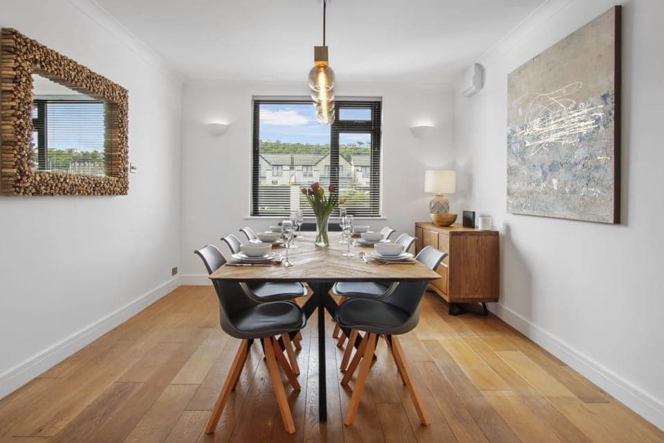 Ridgeview Dining Room