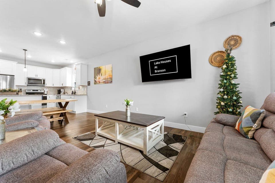 Holiday decorations may vary from year to year and are usually displayed from early November to mid-January