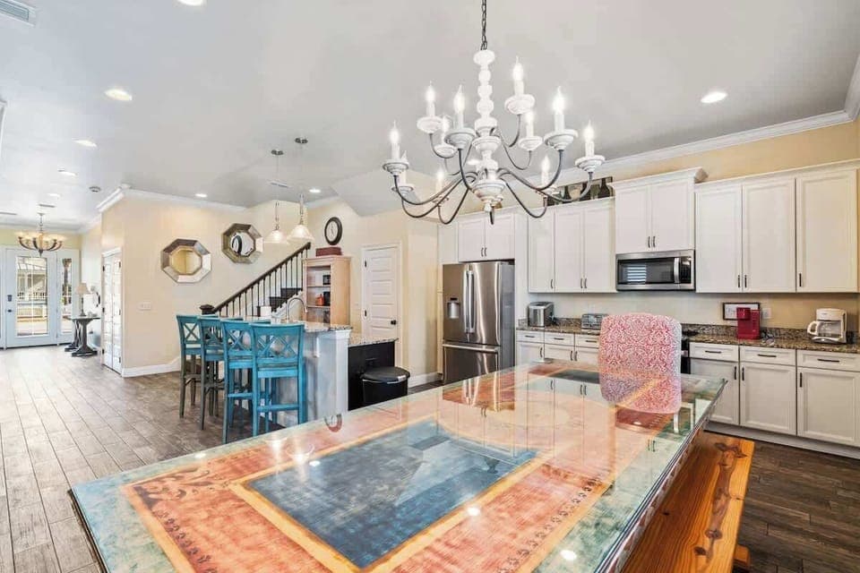 Dining Room and Kitchen