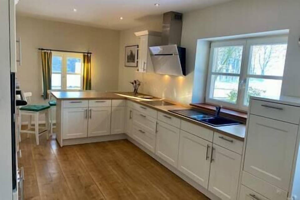 E40943c8 5eb6 4881 a5a2 fc93849dda67