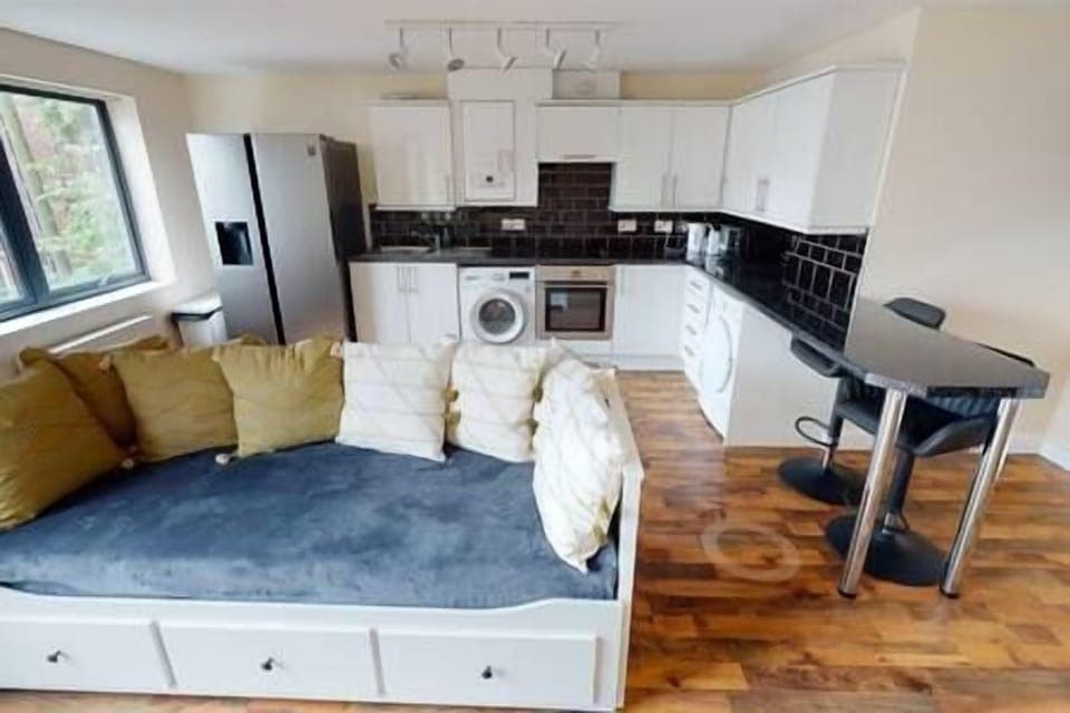 760493bd 9c75 4145 b955 680b2b3cac5e