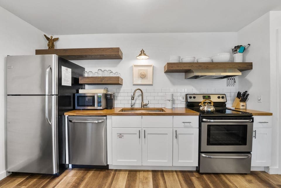 Little Beach Chickee | Kitchen Area