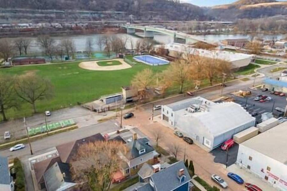 849af270 8c93 4b3f 891f d1a8f8c1a912