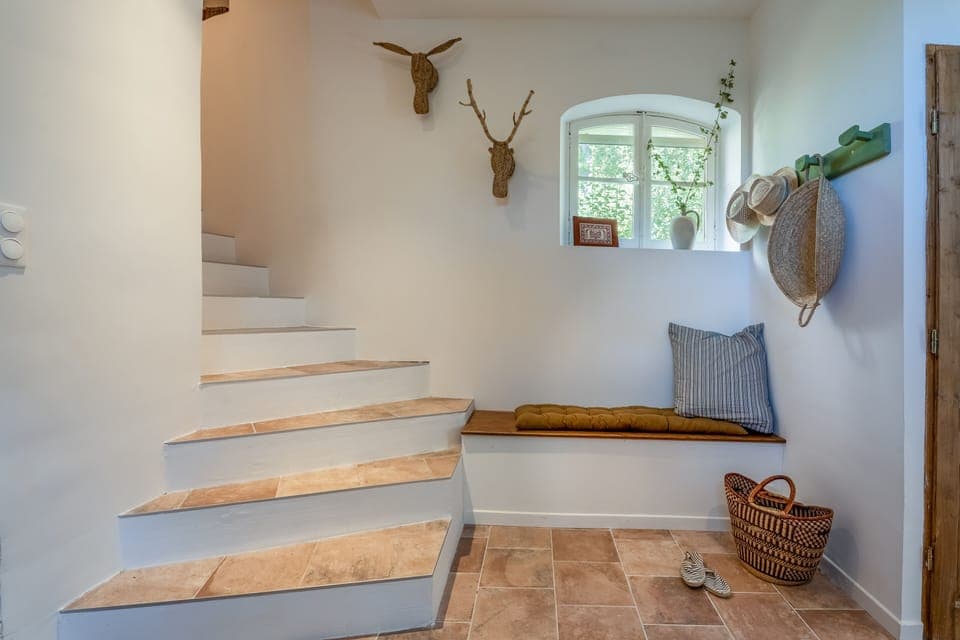 A spacious entrance for your convenience