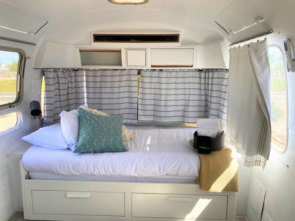 Meeker20Interior