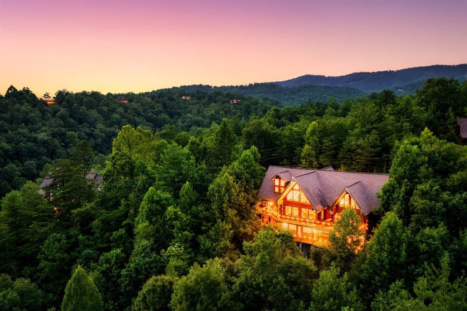 Bring your family to this private haven where you will feel isolated yet be 15 minutes from the action.