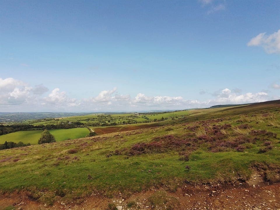 Exterior | Ty Ceffylau - Cwmiar Holiday Cottages, Llanllwni
