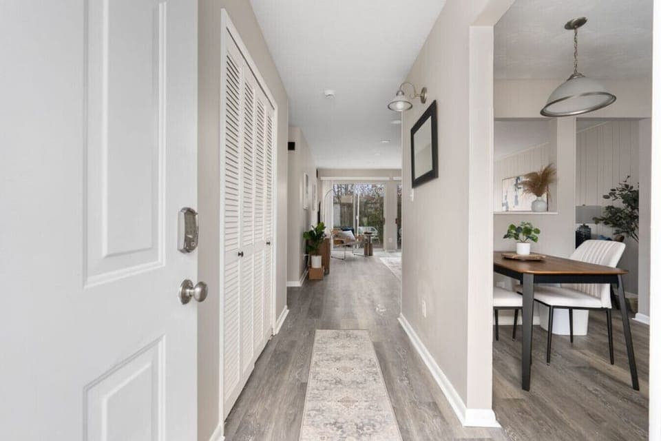 Kitchen to Living Room