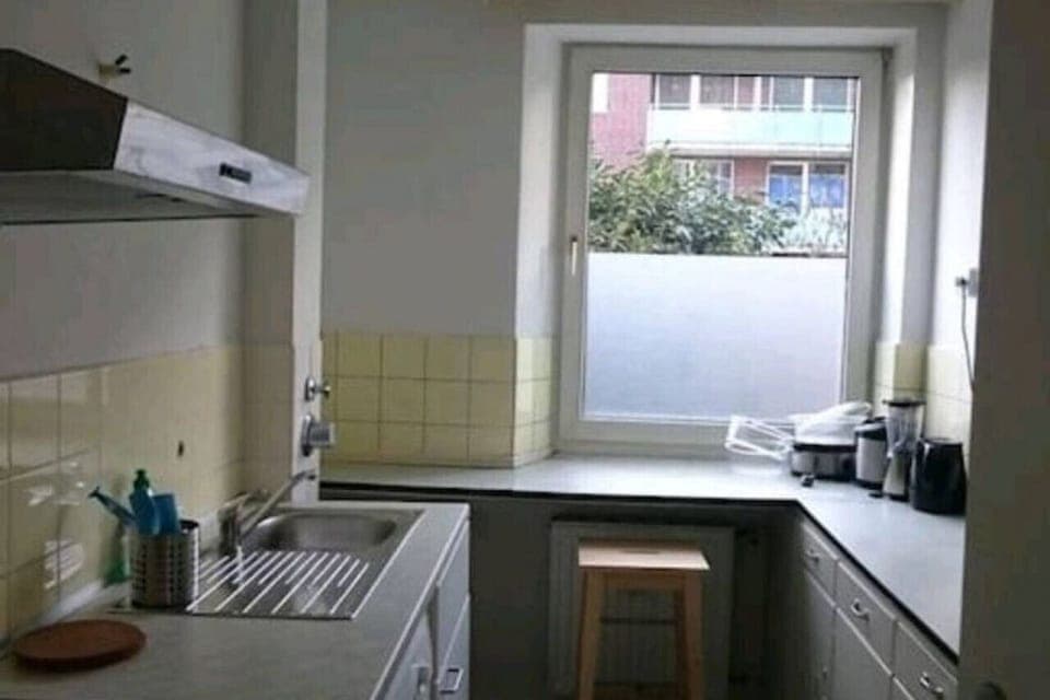 Kitchen with dishes cleaner