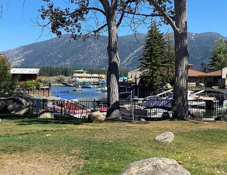 Marina and Heavenly Views from the Common Area - Front