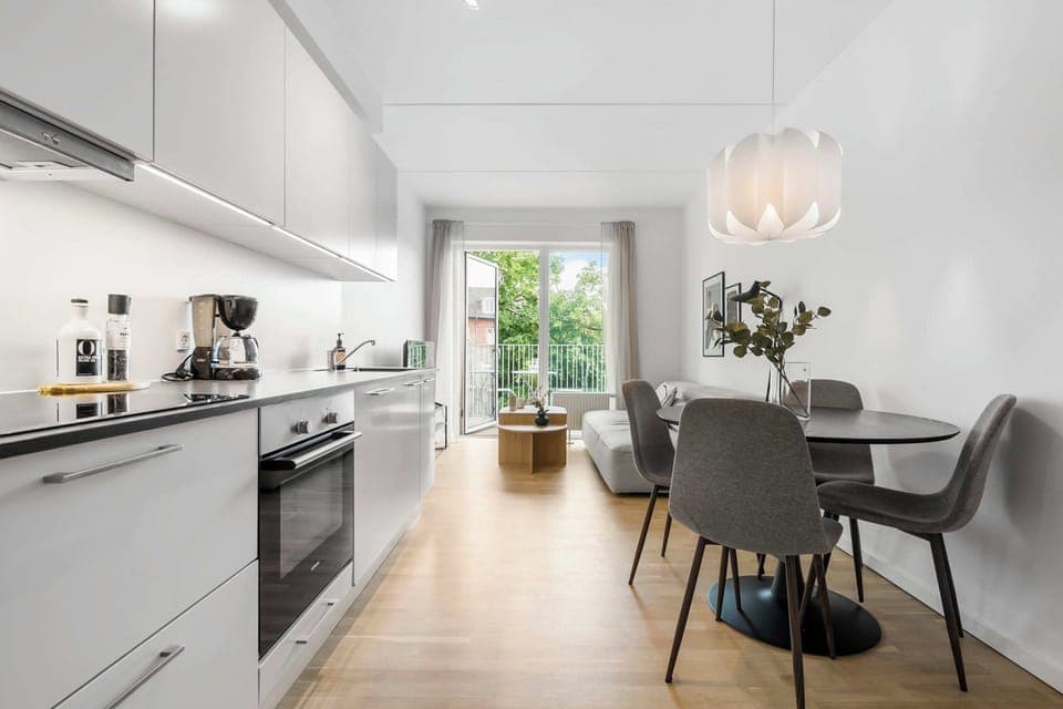 Fully equipped kitchen with all amenities you need to show off your cooking skills