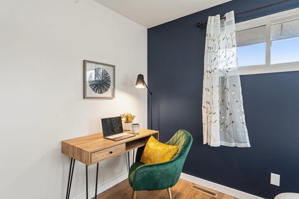 Dedicated workspace in the master's bedroom