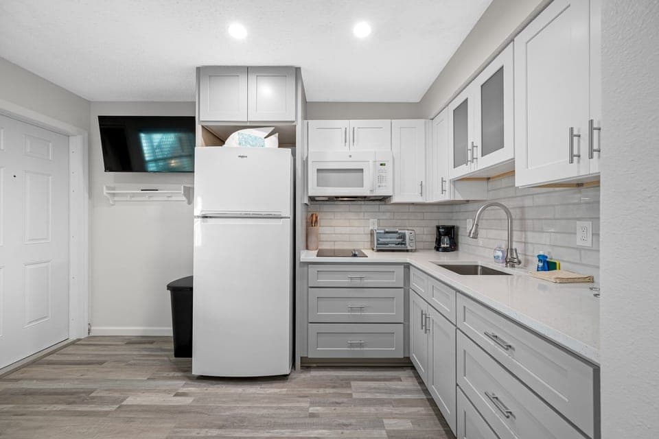 Brand new kitchen!