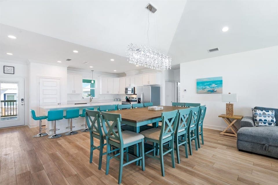 008 Hello Sunshine Large Dinning Room Table