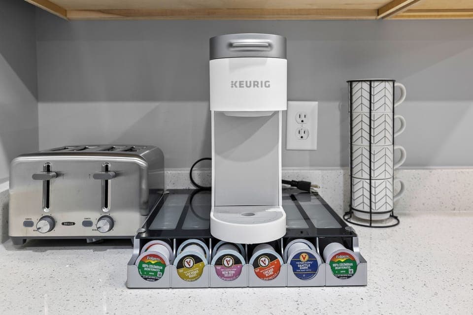 Toaster, coffee mugs, and coffee maker/ Keurig with K-Cups