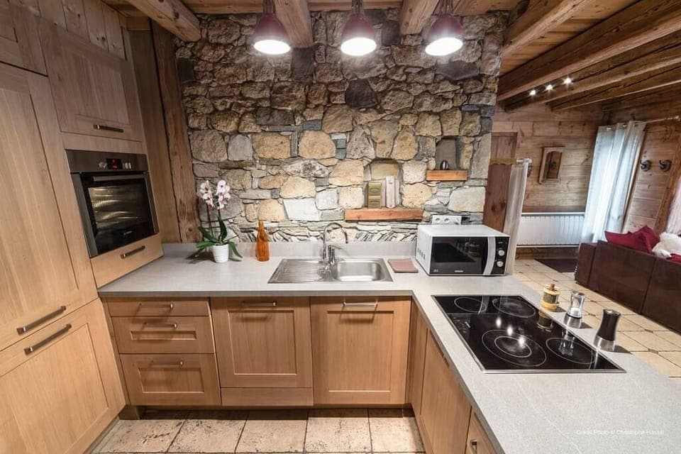 32bd4087-5667-452f-8e93-e76e62e83af3