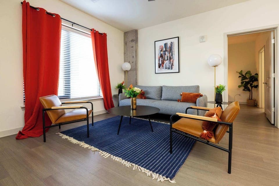 Modern Nulu 2BR CozySuites 03