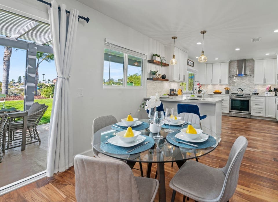 Plenty of space to gather—four dining areas to choose from!
