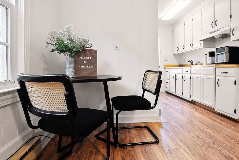 Dining area to enjoy takeout, breakfast, or a late night snack.
