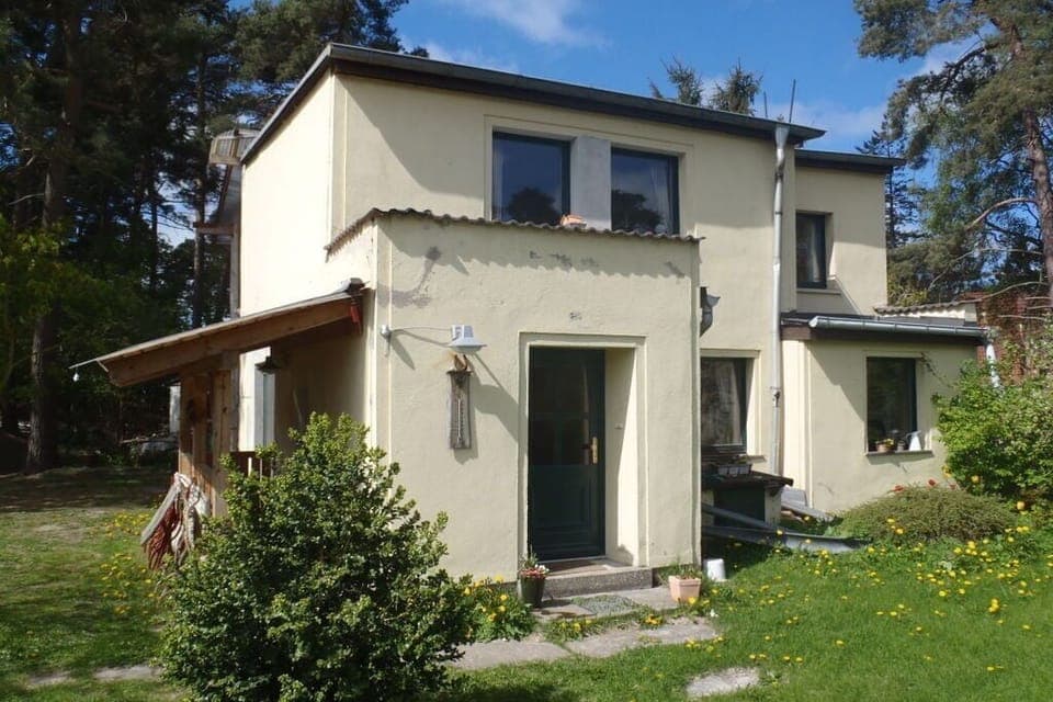 Holiday Home Exterior [summer]