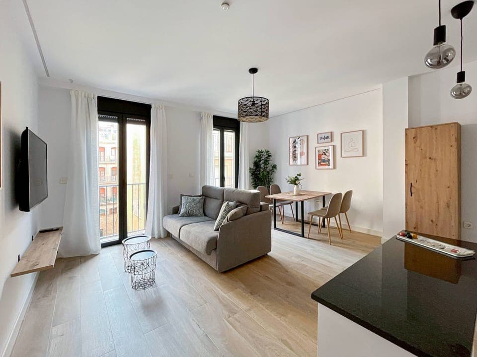 ecb9d6f3-e223-4415-af60-02b9681d9d0a