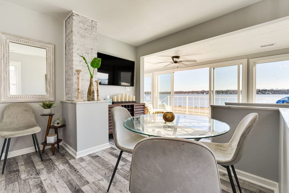 Buckeye Lake Vacation Rental | 3BR | 2BA | Stairs Required | 1,240 Sq Ft