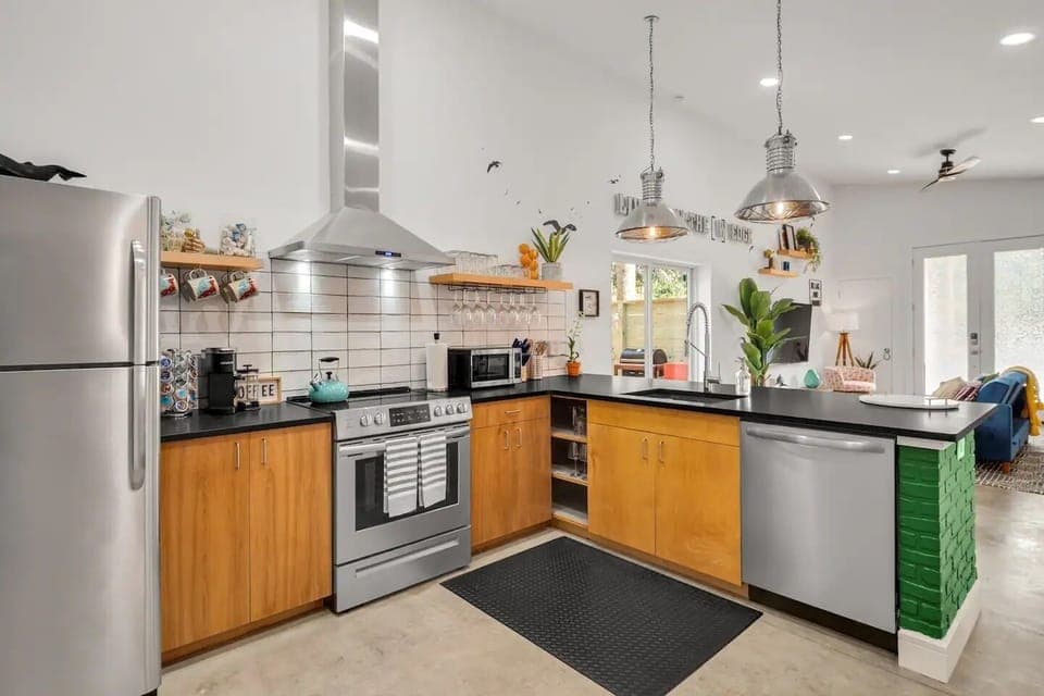 Private kitchen