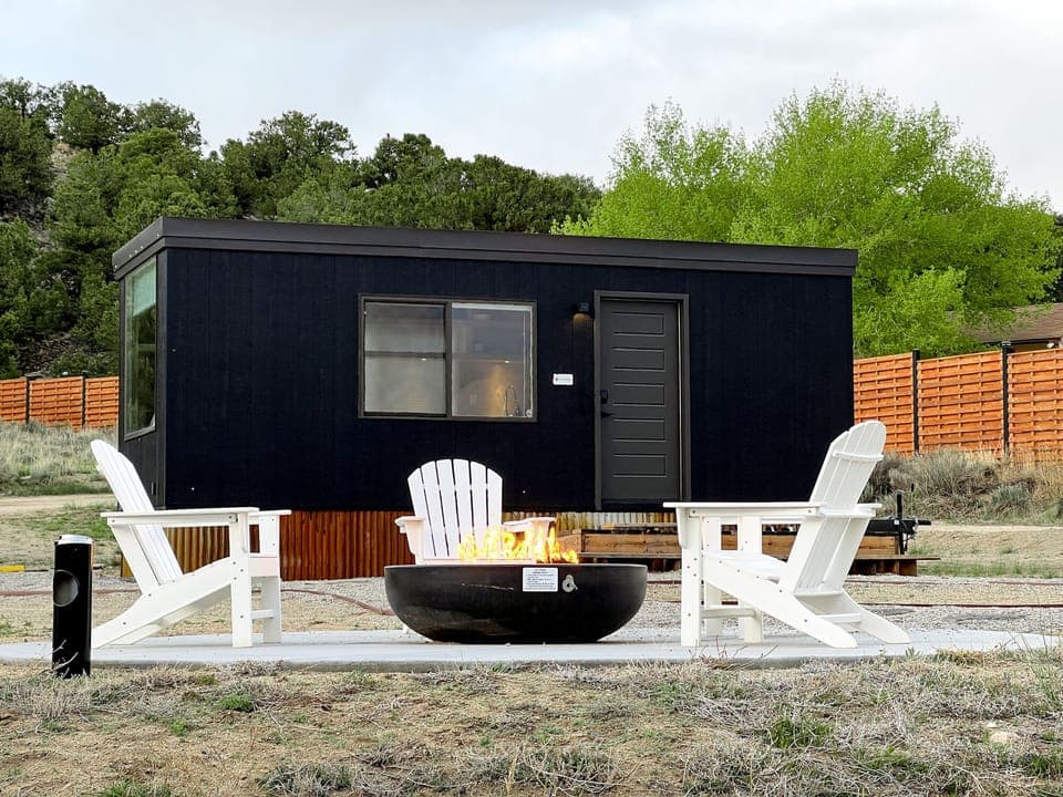 Columbia20Exterior201