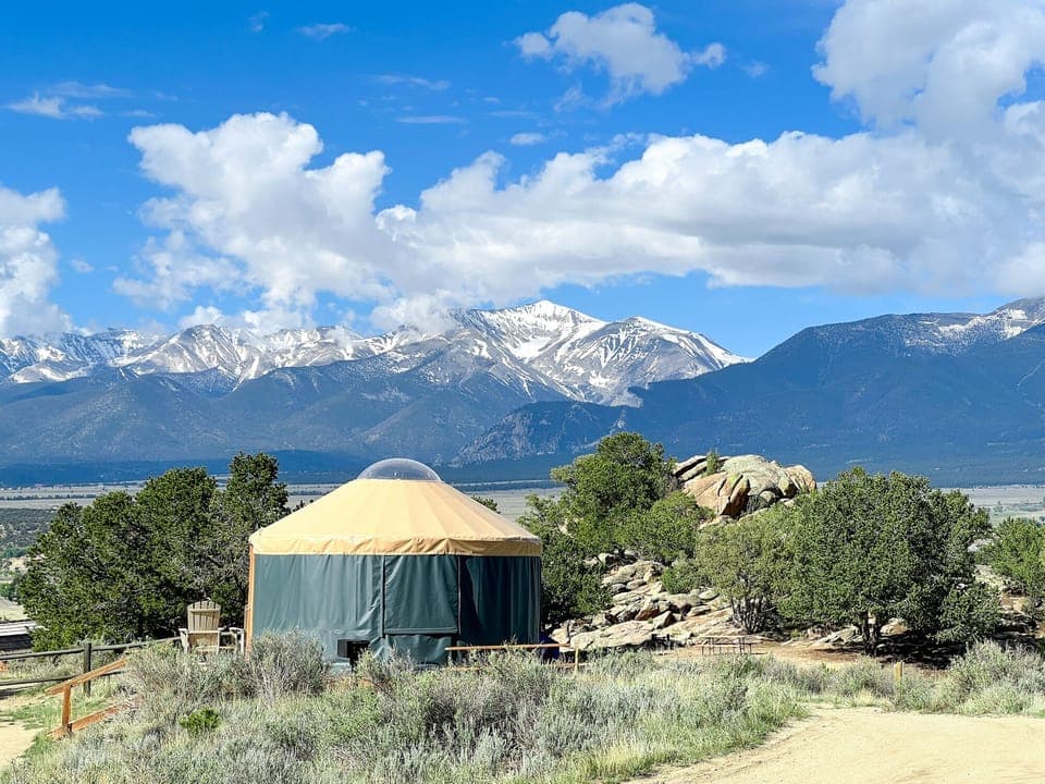 Yurt20exterior202
