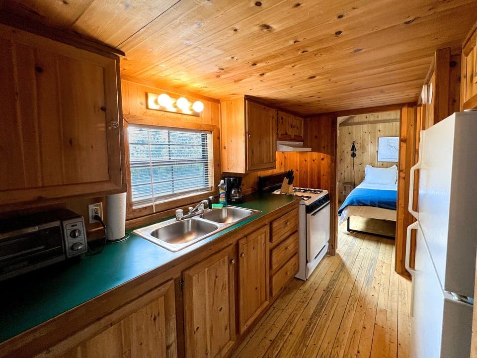 BlackCanyonCabin4
