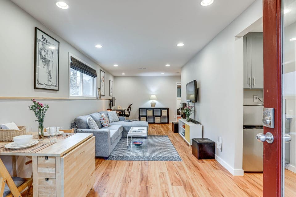 Living Room | Smart TV w/ Roku | Central A/C & Heat | Electric Fireplace/Heater