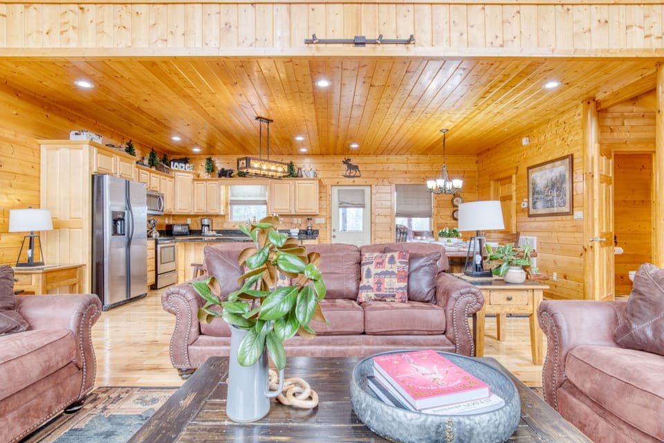 Open floor plan.