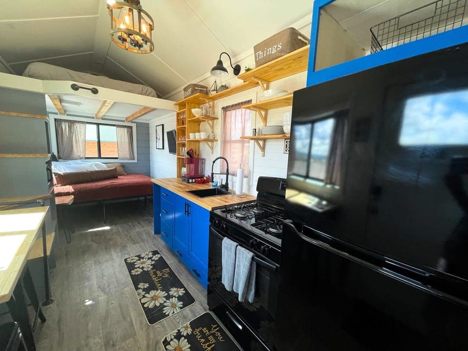 Hay20Flat20interior201