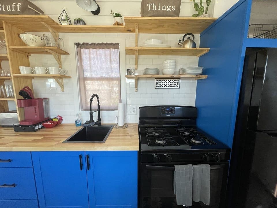 Hay20Flat20Interior202