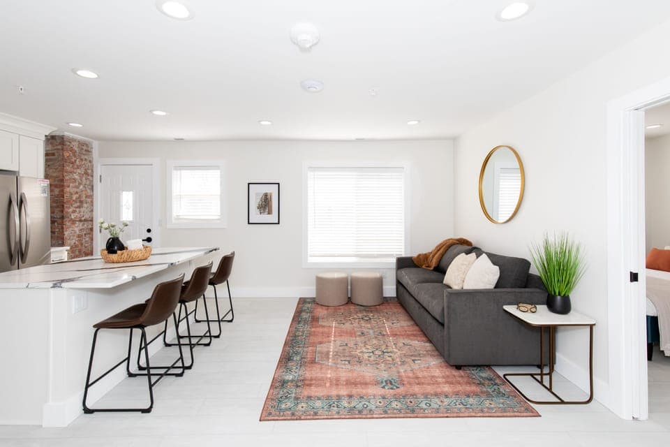 THEINNunit6_023