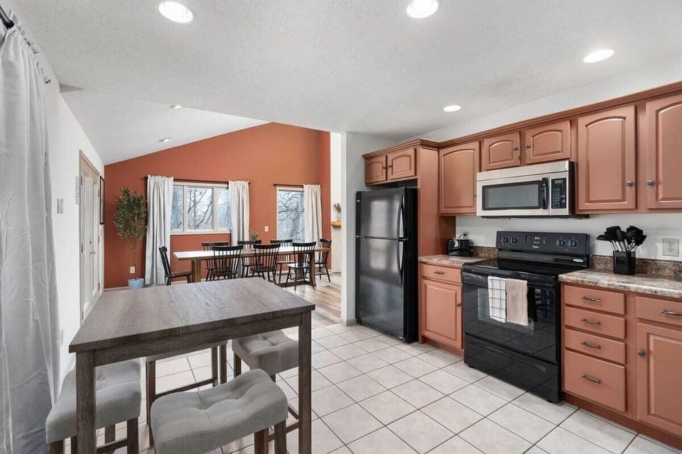 Spacious kitchen