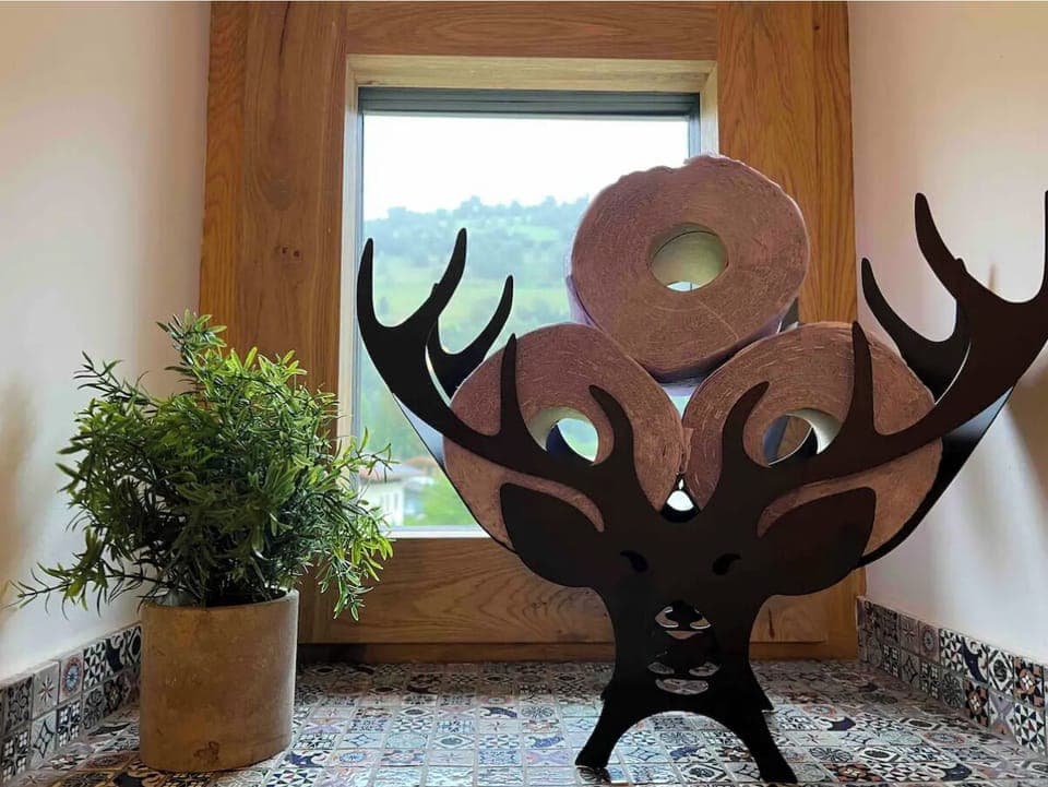 30d85fa0-80df-4054-ab02-8658364420e0