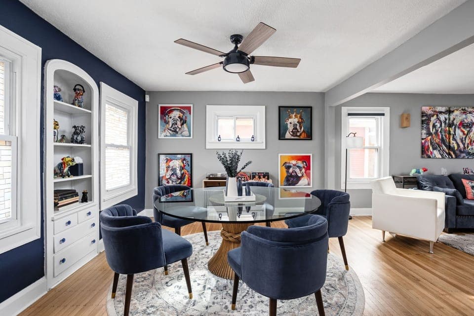 Dinning room seats 6-8, perfect for dinner, a meeting or game night. 