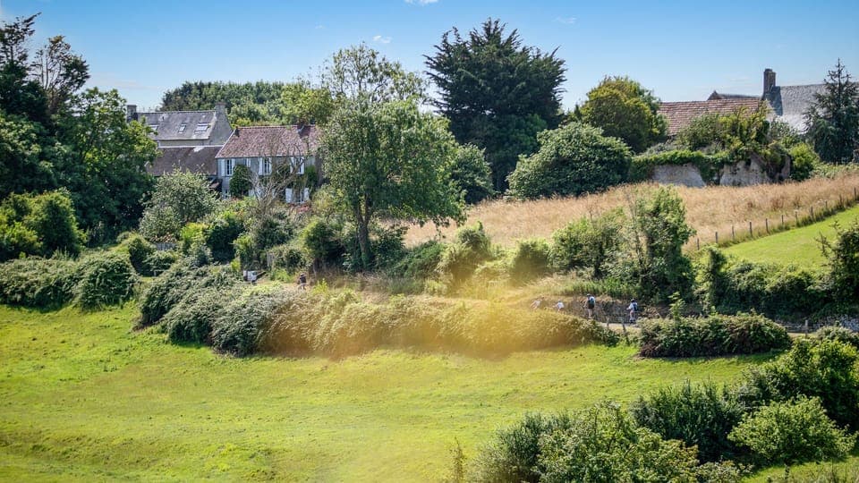 Wake up to the peaceful park surroundings of Normandy.