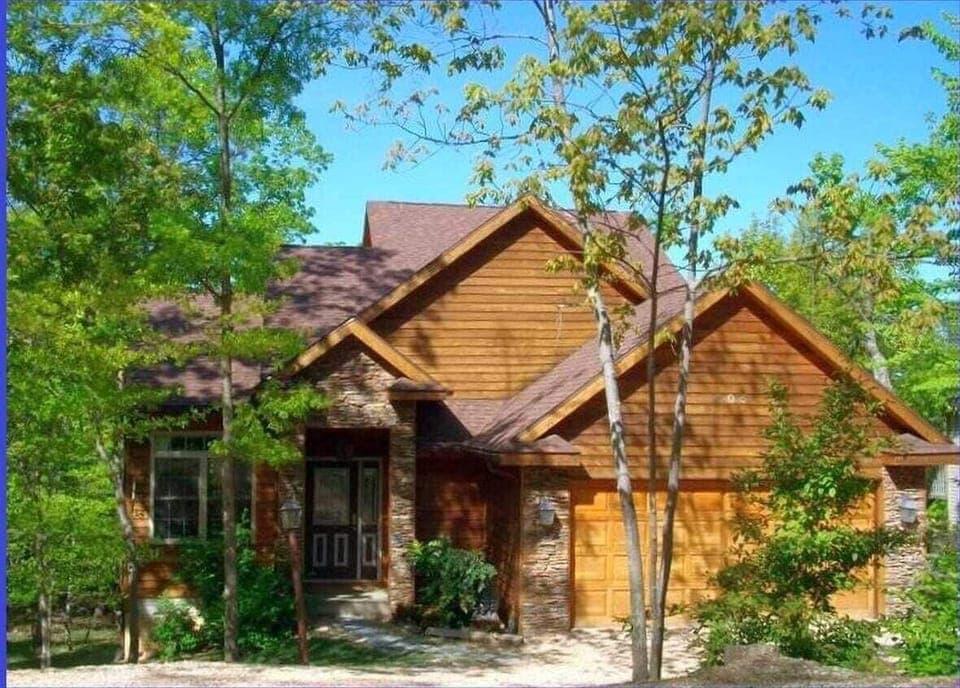 Springtime at Peak Retreat