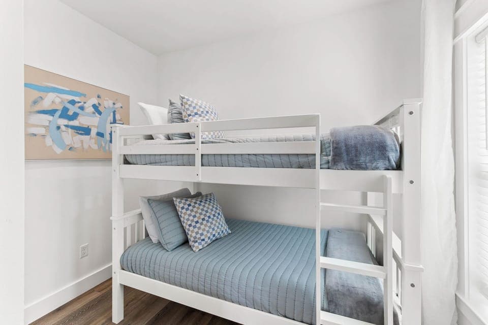 Bedroom #5 also includes a Twin/Twin.