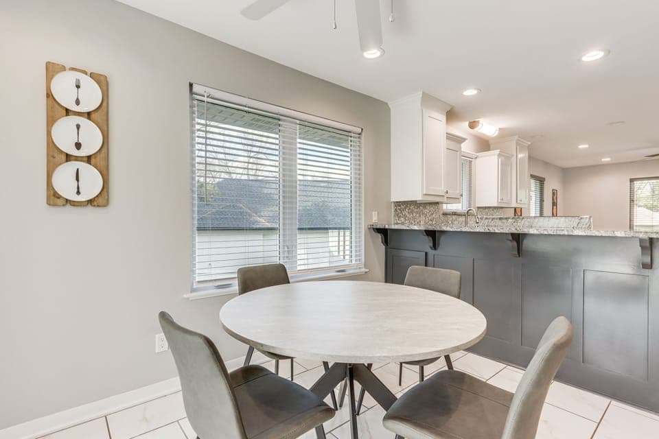 Additional Dining Area | 1st Floor