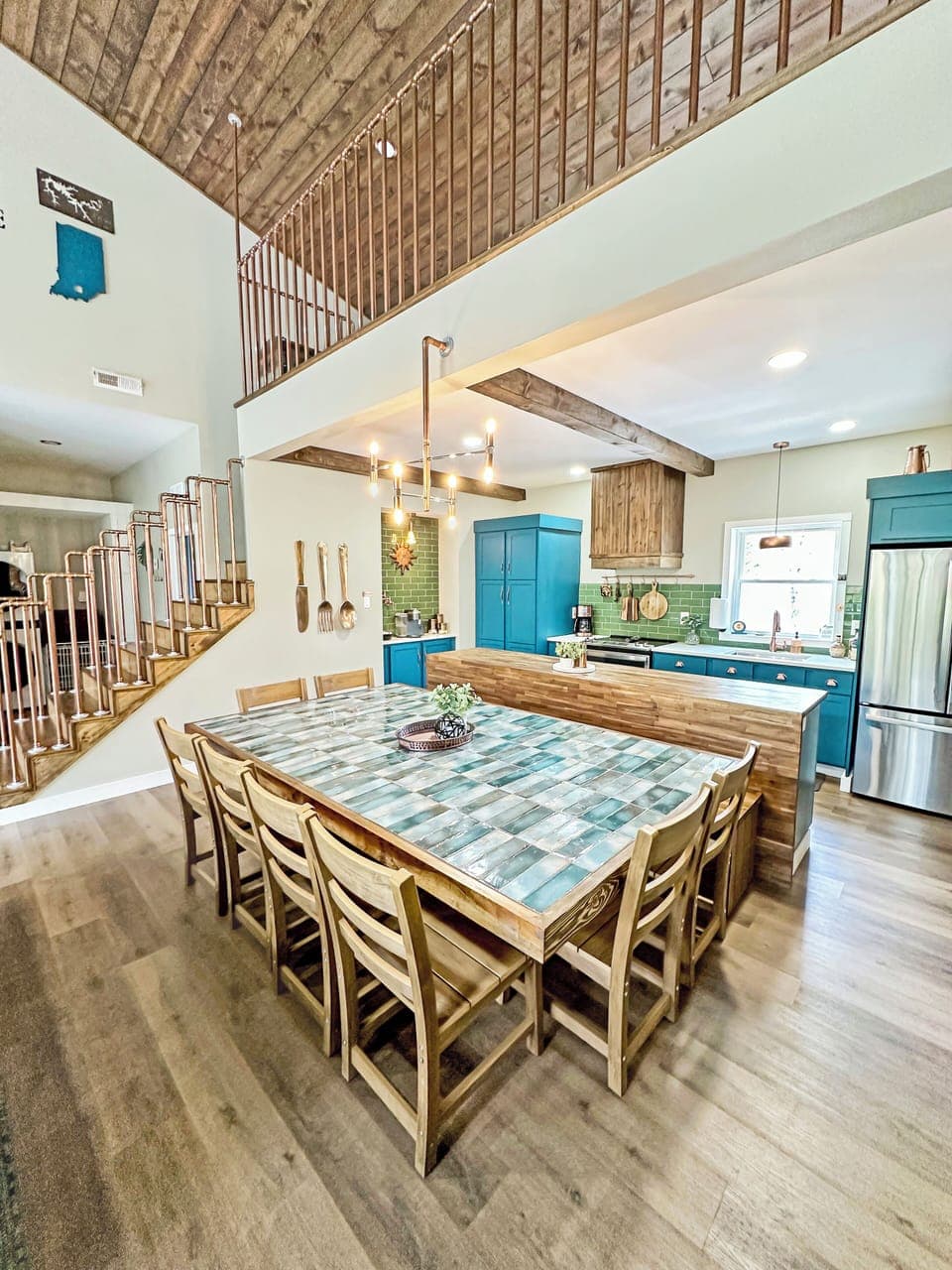 Fully equipped kitchen + dining for group meals